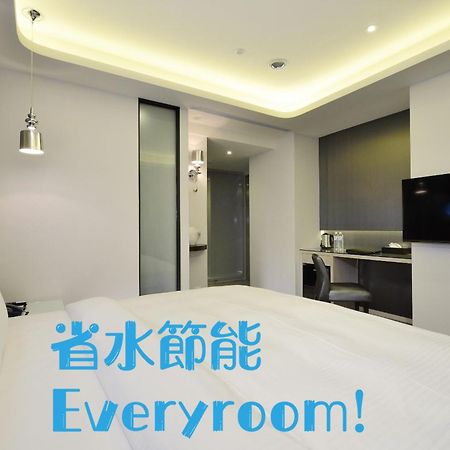 Stay Hotel - Taichung Yizhong Экстерьер фото