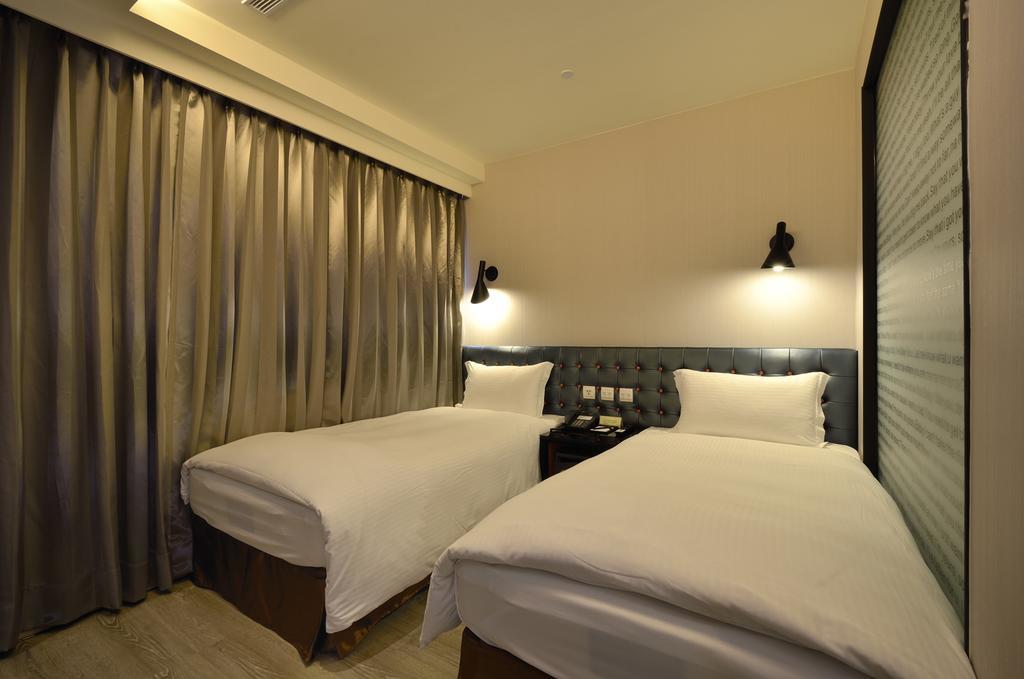 Stay Hotel - Taichung Yizhong Экстерьер фото